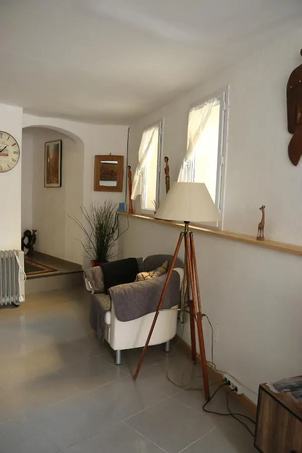 Apartamentos Fornells カステリョ・デンプリエス